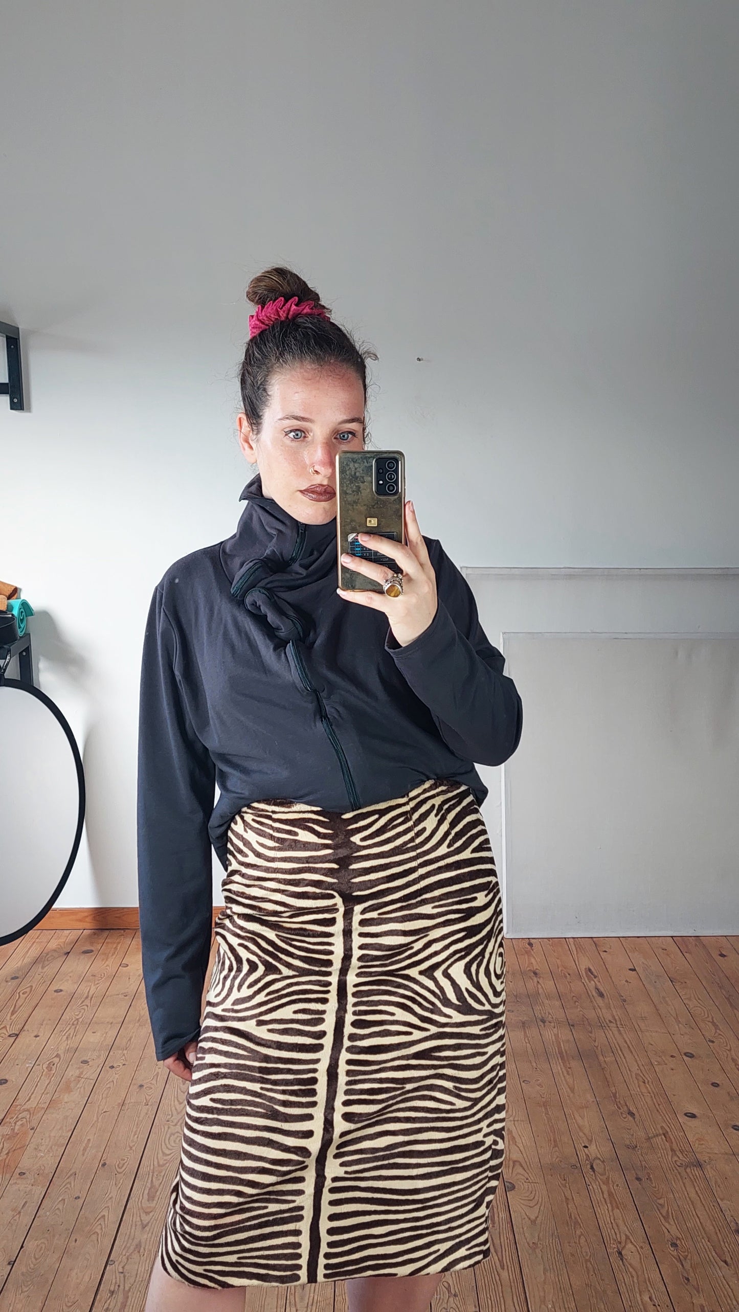 Sophia Pigozzi furry skirt