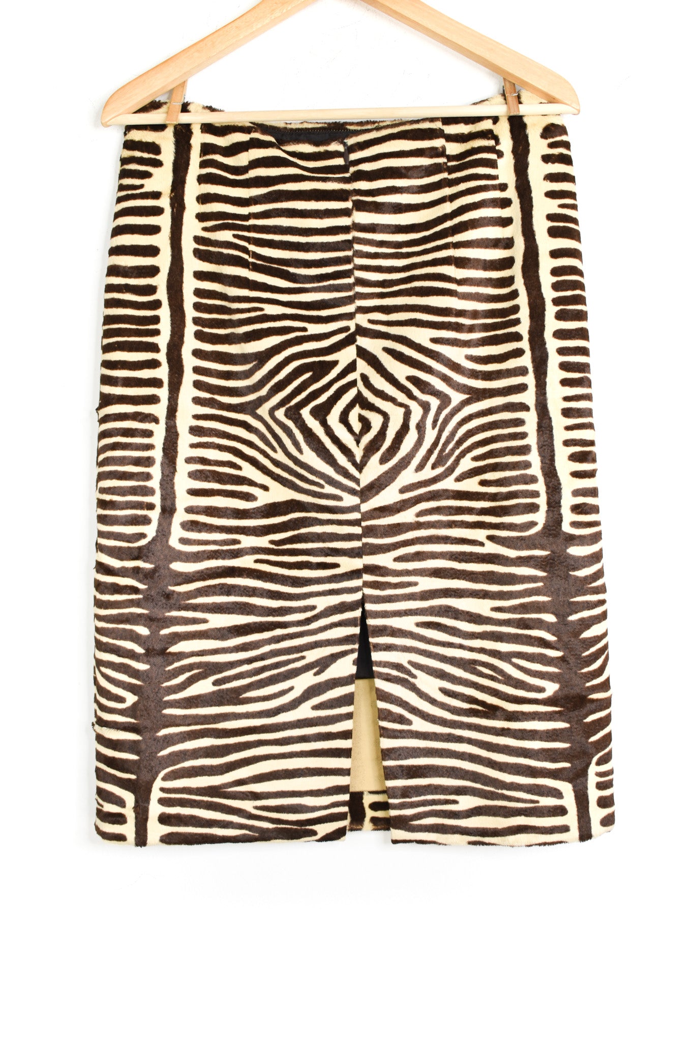 Sophia Pigozzi furry skirt