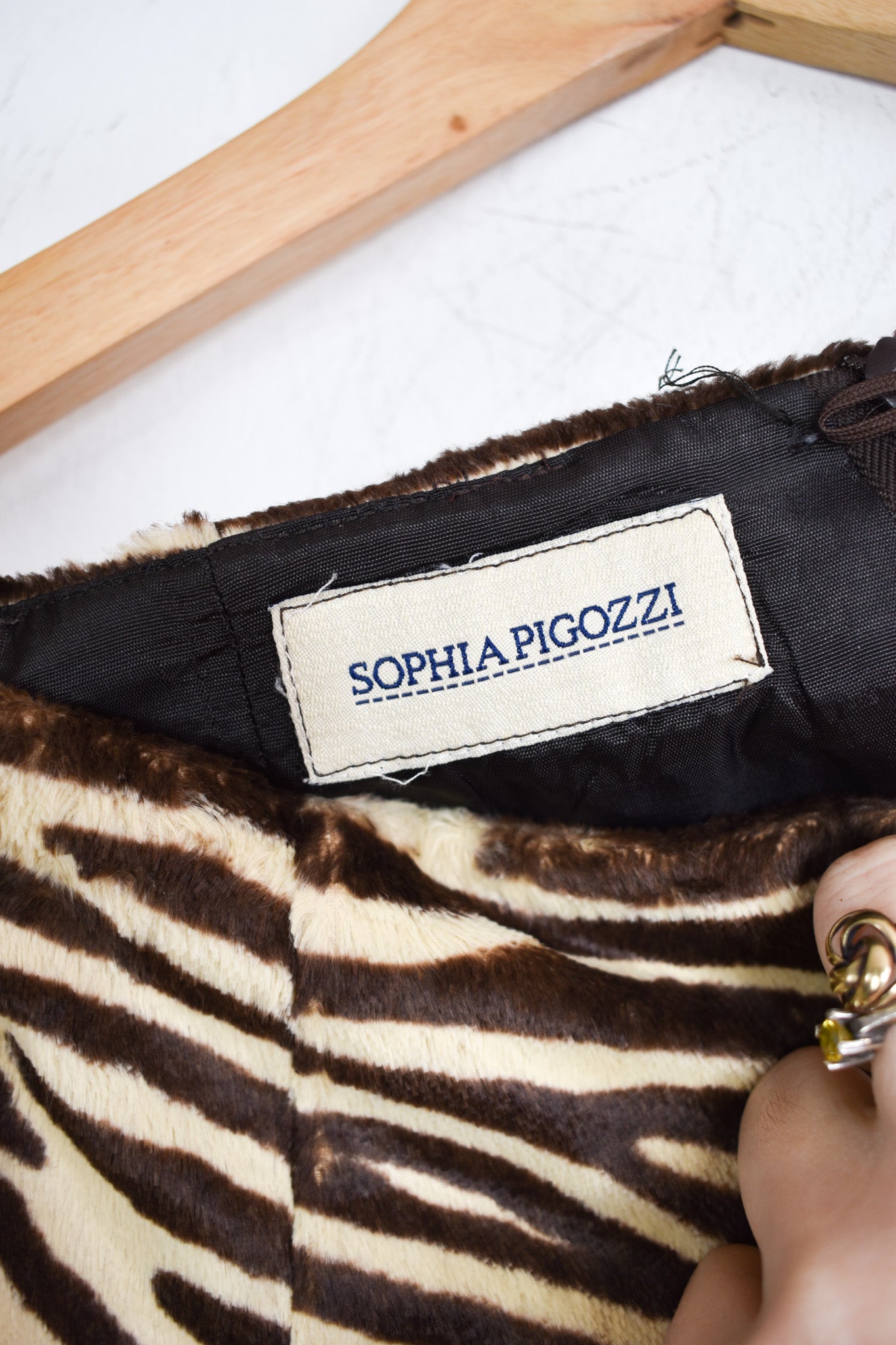 Sophia Pigozzi furry skirt