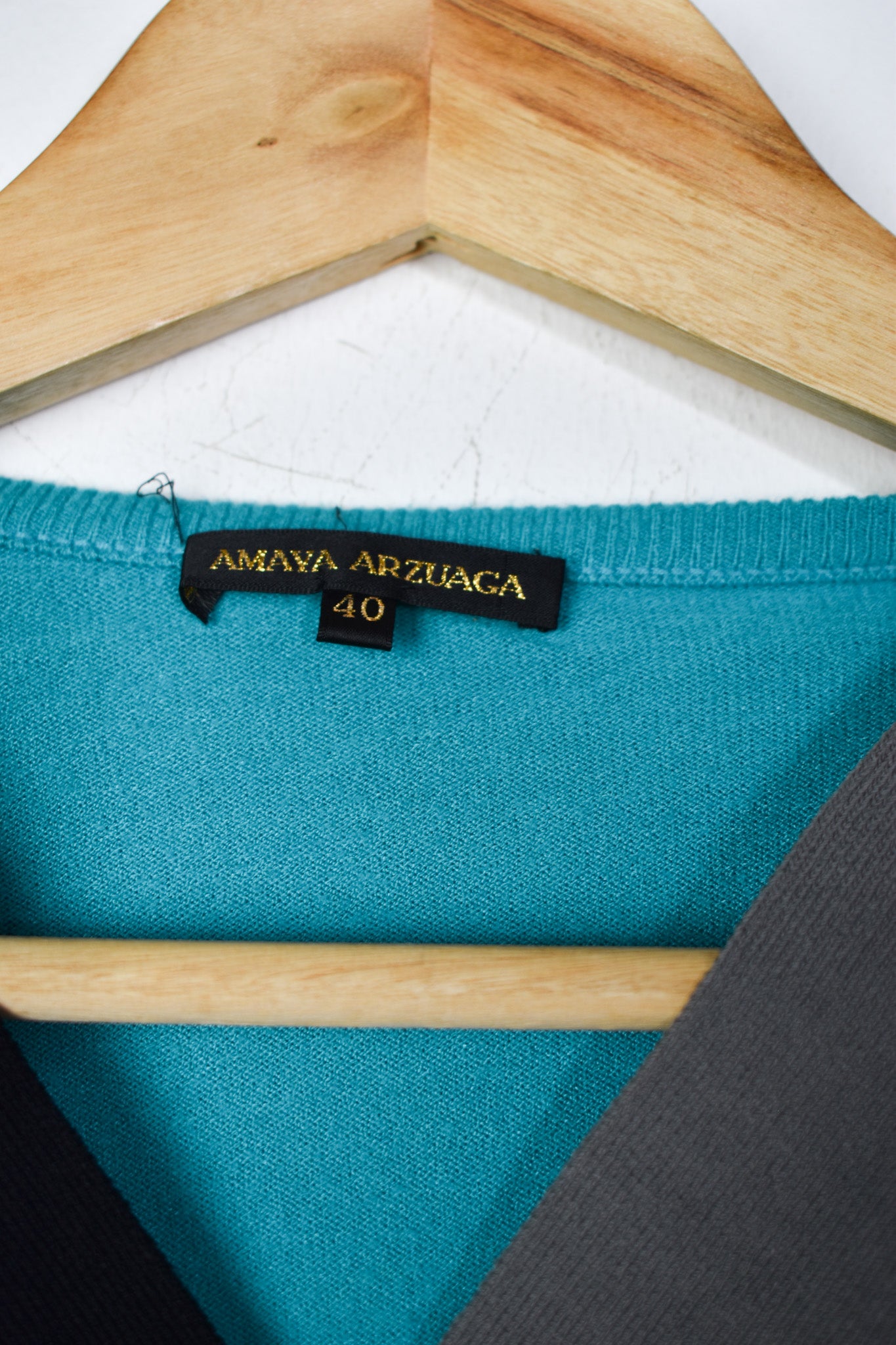 Amaya Arzuaga jumper