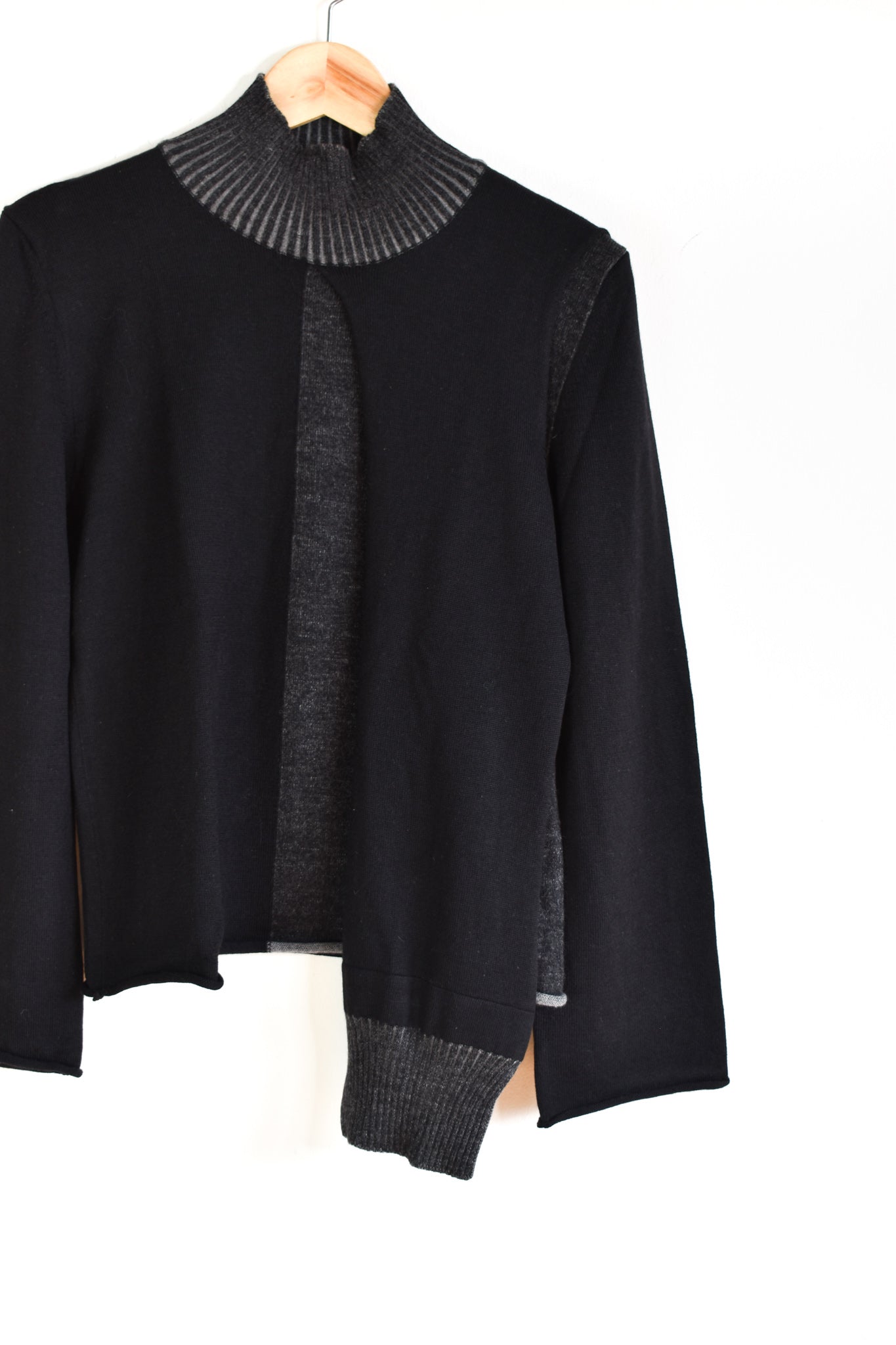 Gaspari sleeve knit