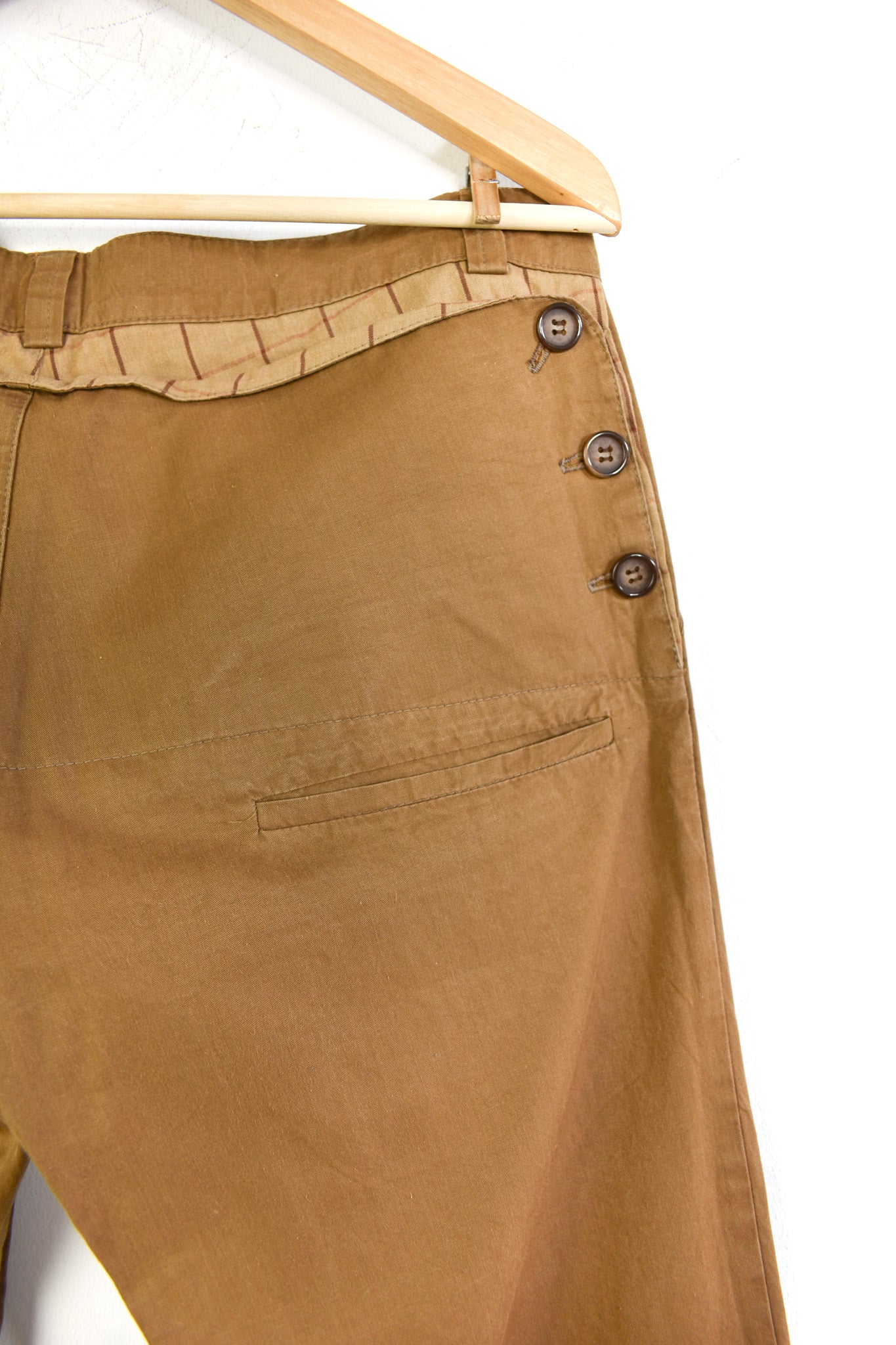 Special double layered trousers