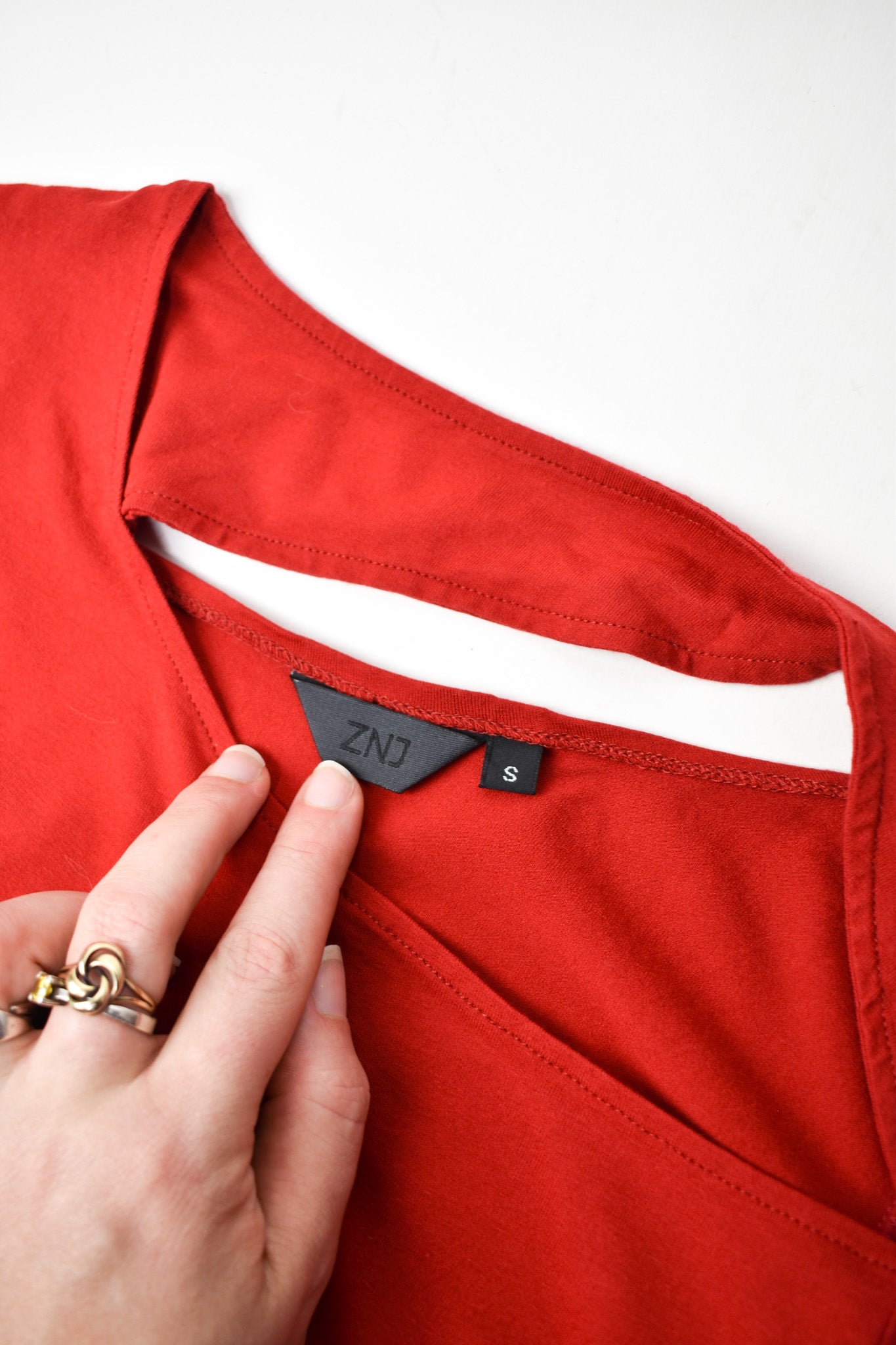 ZNJ red top
