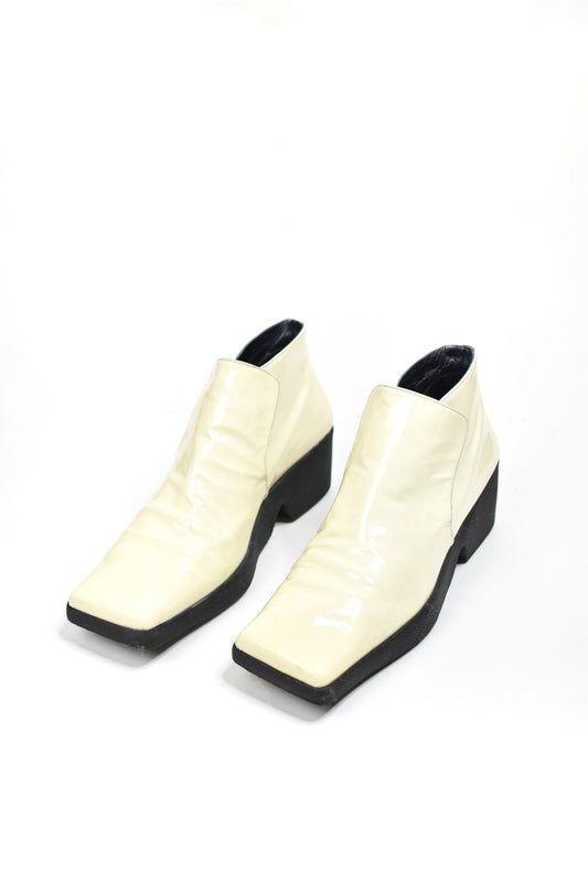 Muxart patent leather boots